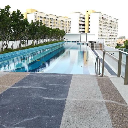 Sunrise View Residence George Town Exteriör bild