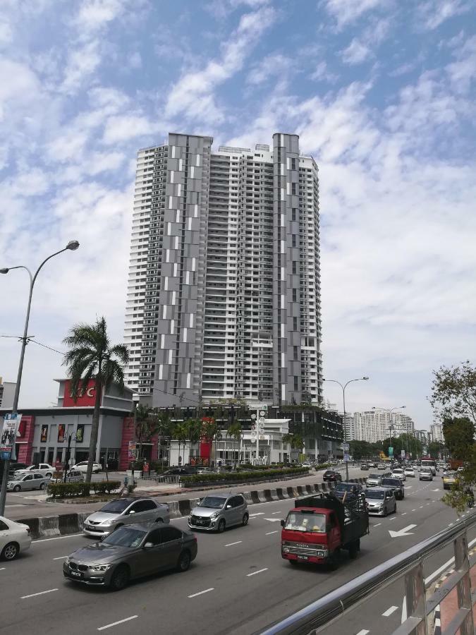 Sunrise View Residence George Town Exteriör bild